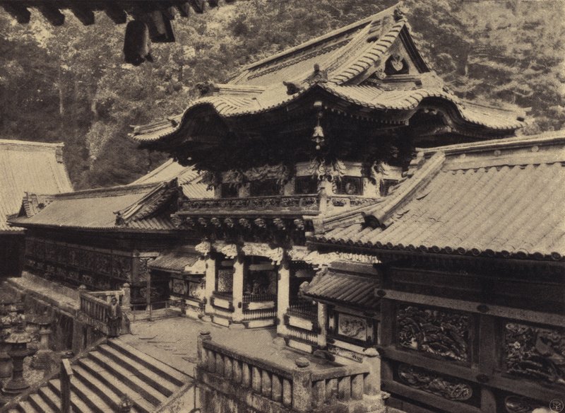 Toshogu, Nikko, Yomei-mon (s/hvitt bilde) av European Photographer