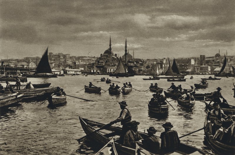 Tyrkia, Konstantinopel, På Det gylne horn (s/hvitt bilde) av European Photographer