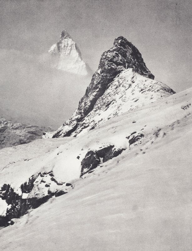 Pennine Alps: The Matternhorn and the Riffelhorn (s/hv-bilde) av Francis Sydney Smythe
