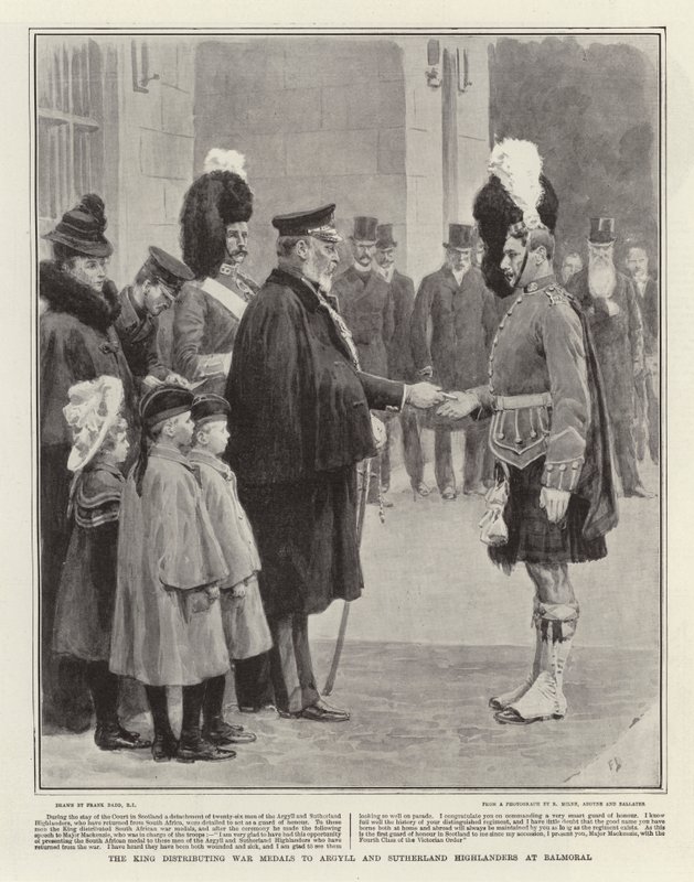 Kongen deler ut krigsmedaljer til Argyll og Sutherland Highlanders på Balmoral av Frank Dadd