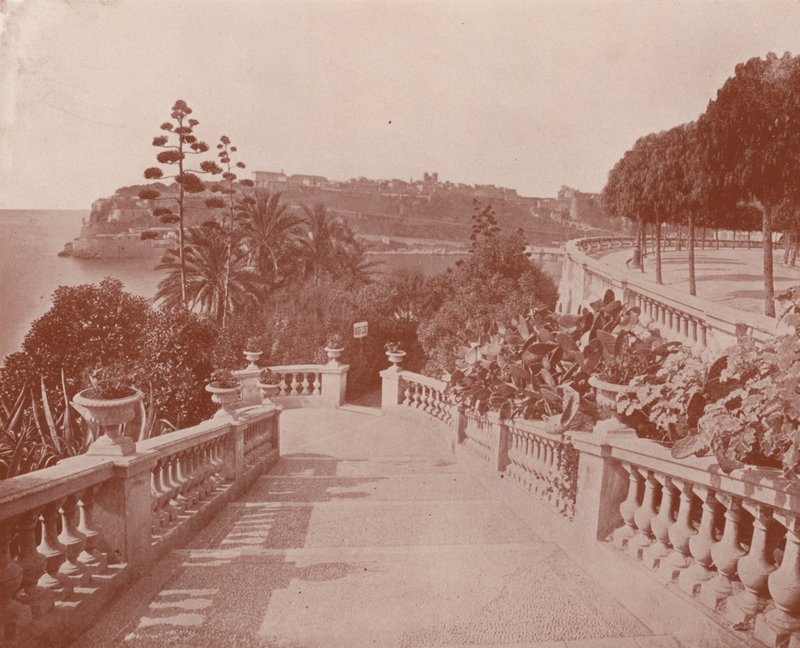 En annen del av Monte Carlo-terrassene (s/hvitt-bilde) av French Photographer