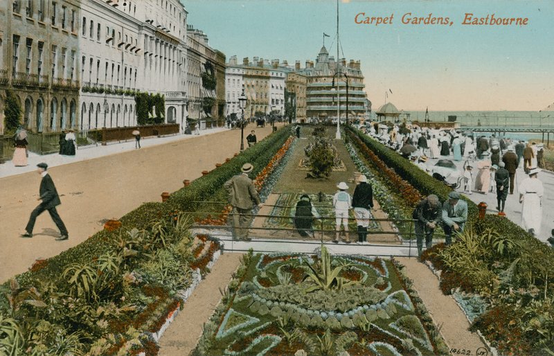 Carpet Gardens, Eastbourne, England. Postkort sendt i 1913. av French Photographer