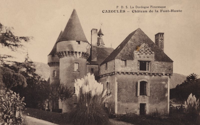 Cazoules, Chateau De La Fonte-Haute av French Photographer