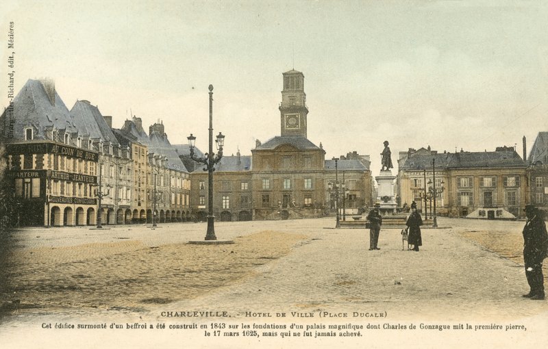 Charleville, rådhuset, Place Ducale av French Photographer