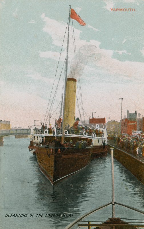 Avgang fra London-båten ved Yarmouth. Postkort sendt i 1913. av French Photographer