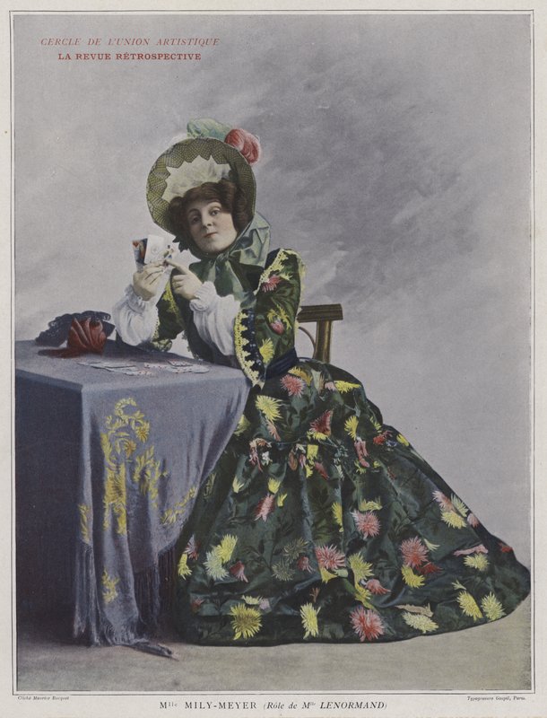 Emilie Mily-Meyer som Mademoiselle Lenormand i La Revue Retrospective (farget bilde) av French Photographer