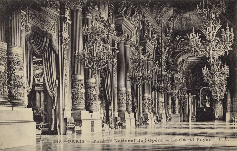 Den store foajeen til Theatre National de lOpera, Paris av French Photographer