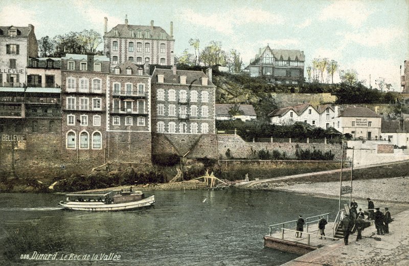 Harbour, Dinard (fargebilde) av French Photographer
