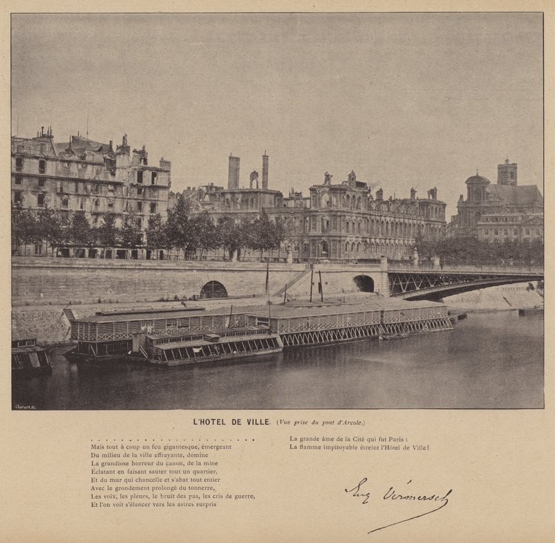 Paris-kommunen, Hotel De Ville, utsikt tatt fra Arcole-broen (s/hv-bilde) av French Photographer