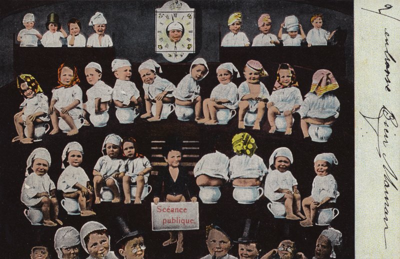 Mange babyer på pottene sine av French Photographer