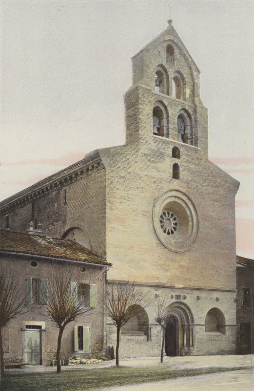 Montsaunes, kirke, fasade O av French Photographer