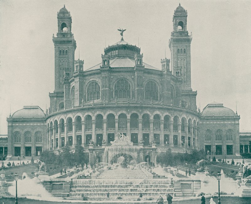 Paris: Hovedbygningen til Trocadero (s/hvitt bilde) av French Photographer