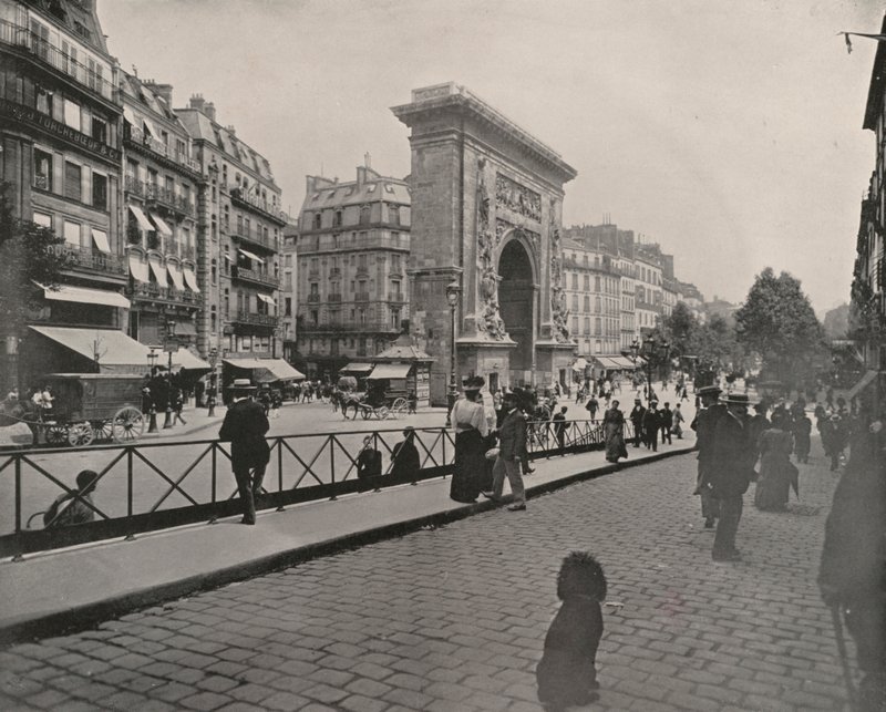 Paris: Porte St Denis, lunsjtid (s/hvitt-bilde) av French Photographer