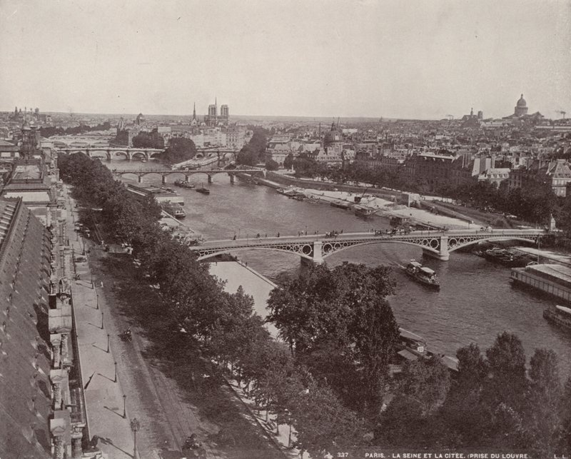 Paris: Utsikt over Seinen og byøya (s/hvitt bilde) av French Photographer