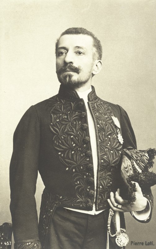 Pierre Loti , fransk marineoffiser og romanforfatter av French Photographer