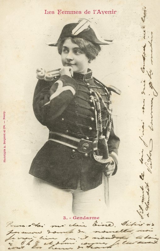 Politimann, fremtidens kvinne av French Photographer
