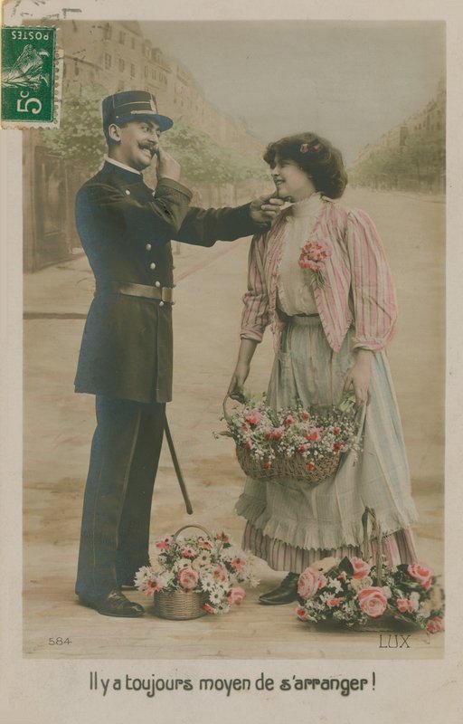 Postkort av en fransk politimann med en blomsterpike, sendt i 1913 (håndfarget bilde) av French Photographer