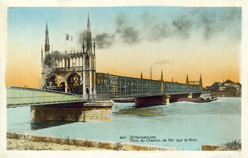 Jernbanebro over Rhinen, Strasbourg (fargebilde) av French Photographer
