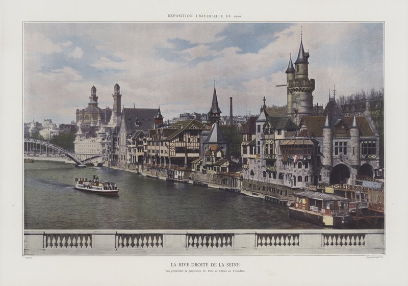Høyre bredd av Seinen under Exposition Universelle 1900, Paris (fargebilde) av French Photographer