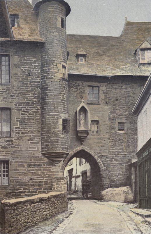 Uzerche, Gamle byporten, Inngangssiden av French Photographer