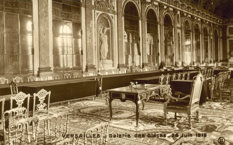 Versailles, Hall of Mirrors, 28. juni 1919 av French Photographer