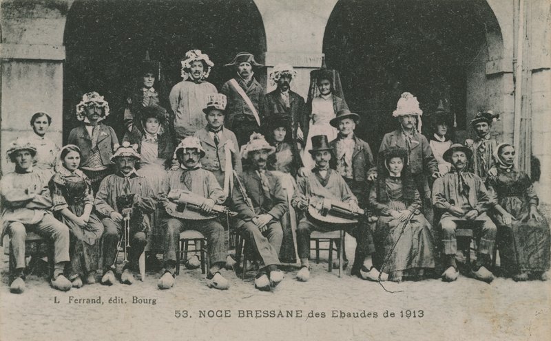 Bryllup til Bressan Ebaudes i 1913. Postkort sendt i 1913. av French Photographer