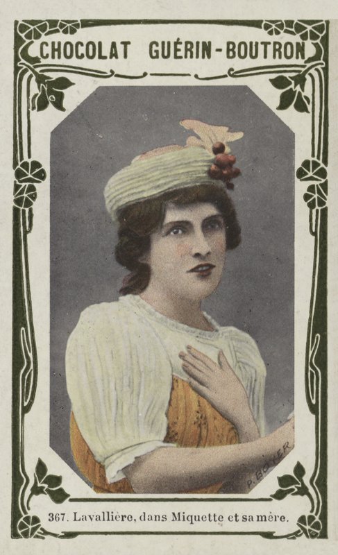 Lavalliere, i Miquette og moren hennes (farget bilde) av French School