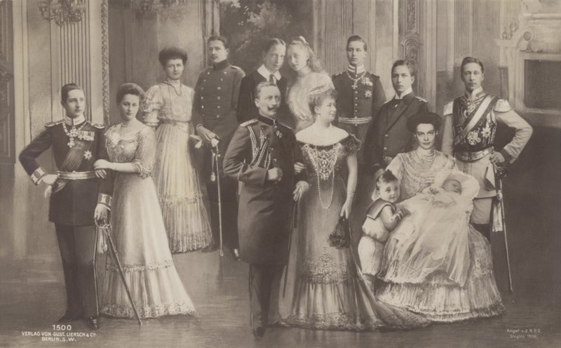 Keiser Wilhelm II av Tyskland og hans familie av German School