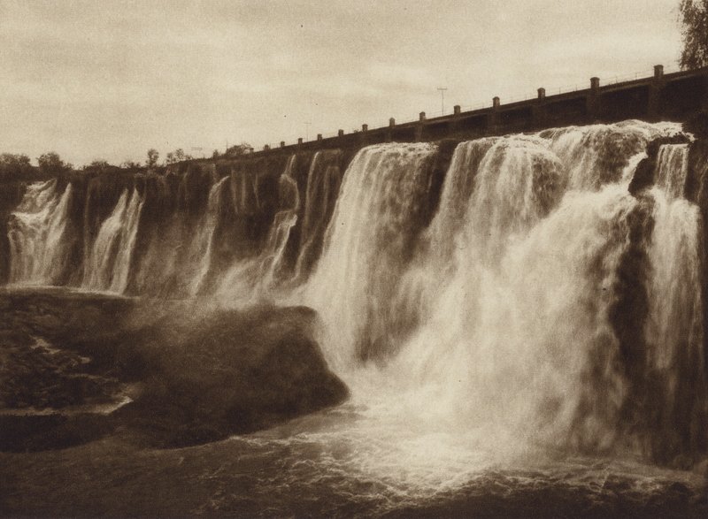 Mexico: Juanacatlan-fossen (s/h-bilde) av Hugo Brehme