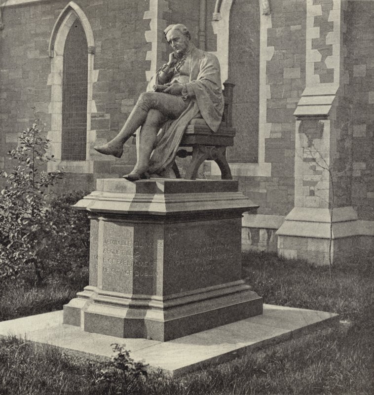 Guinness-statuen, St. Patrick