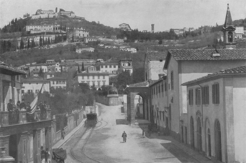 Firenze, omgivelser, San Domenico og Panorama of Fiesole (s/h-bilde) av Italian Photographer