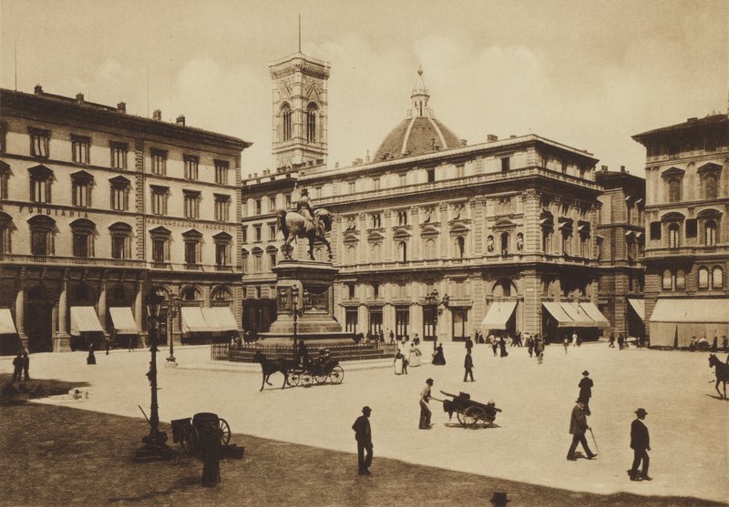 Firenze / Firenze: Piazza Vittorio Emanuele (s/h foto) av Italian Photographer