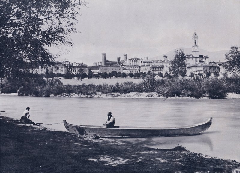 Italia: Ivrea (s/hvitt bilde) av Italian Photographer