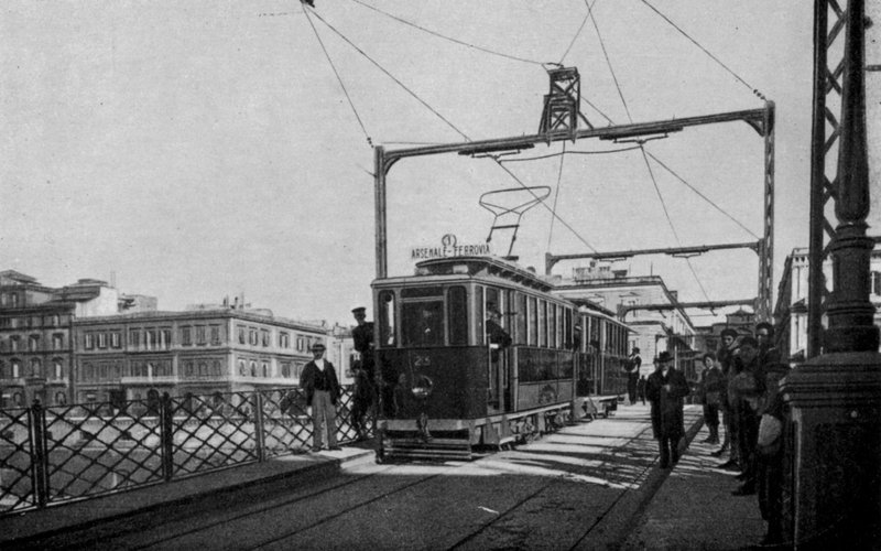 Taranto, Svingbro (s/h foto) av Italian Photographer