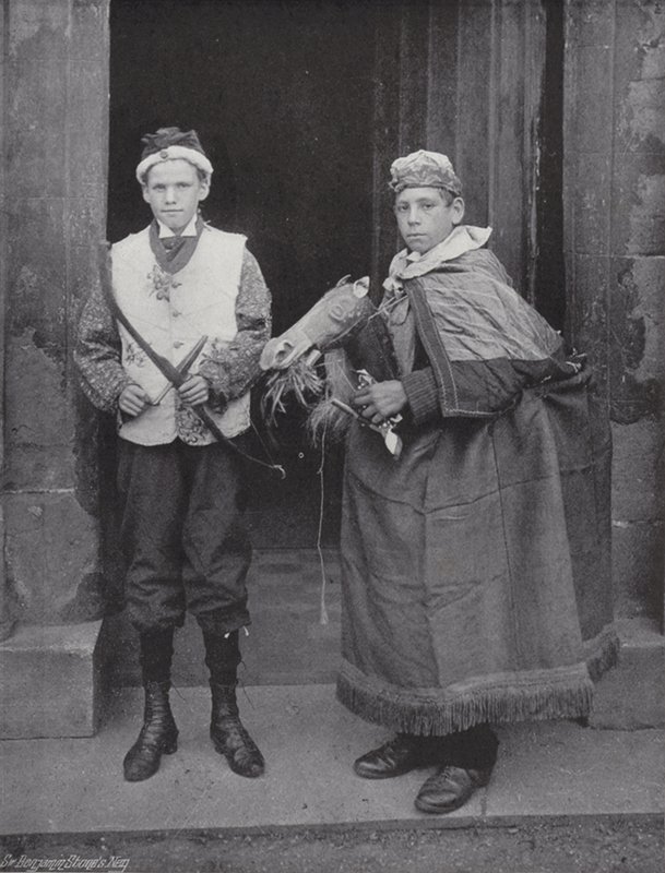 The Horn Dance, Abbots Bromley, the Fool og Robin Hood av J. Benjamin Stone