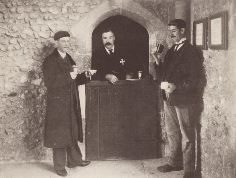  av J. Benjamin Stone
