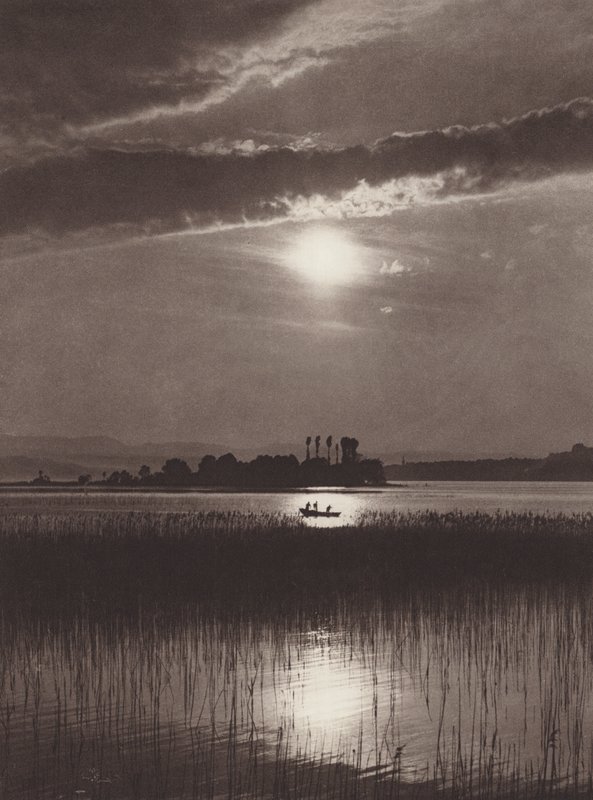 Sveits: Zürichsjøen, kveld (s/hvitt-bilde) av Jean Gaberell