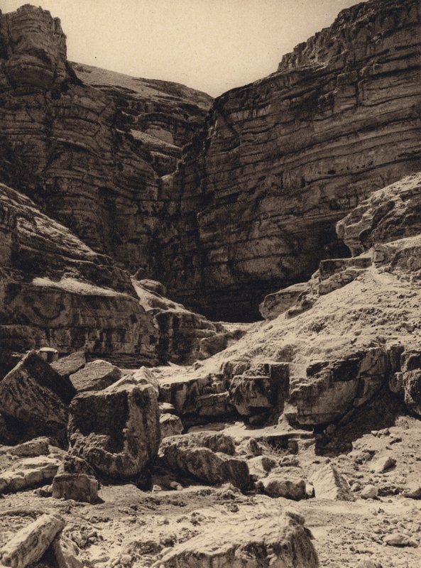 Wadi en-Nar (s/hvitt bilde) av Karl Grober