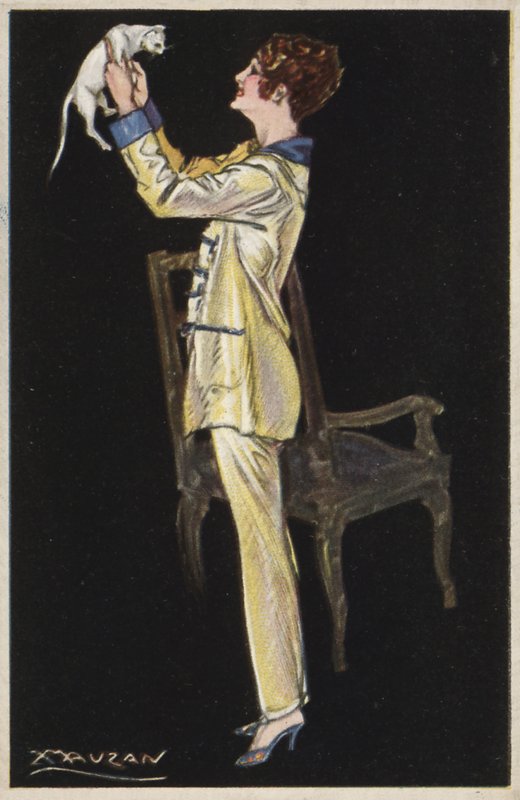 Jente i pyjamas holder hvit katt (farge litho) av Luciano Achille Mauzan