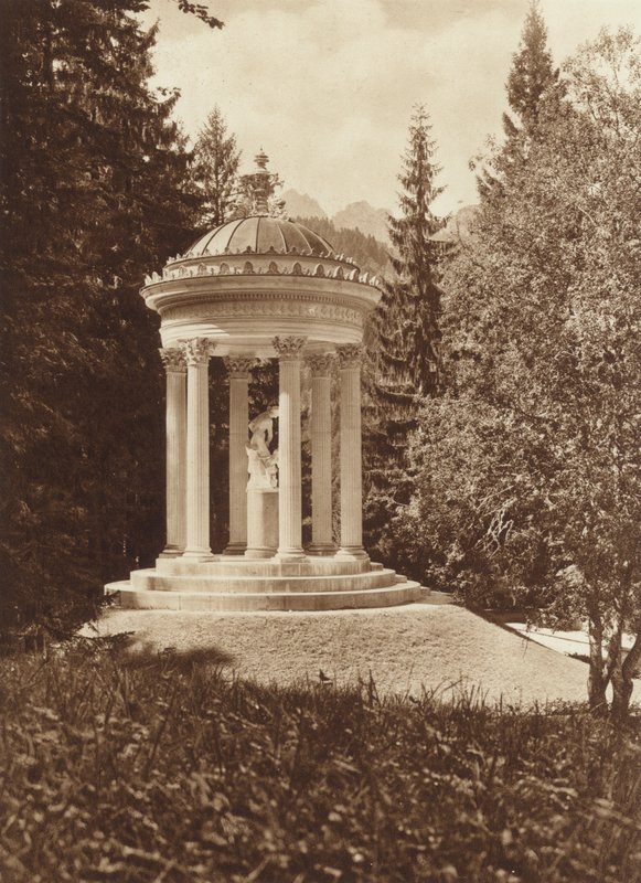 Park of the Kings Castle Linderhof, Venus Pavillon av Otto Ballerstedt