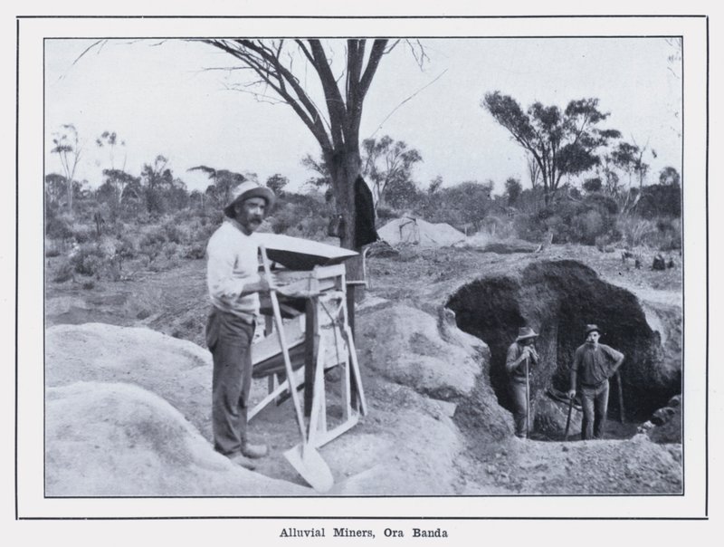 Alluvial Miners, Ora Banda (s/hvitt-bilde) av Photographer Australian