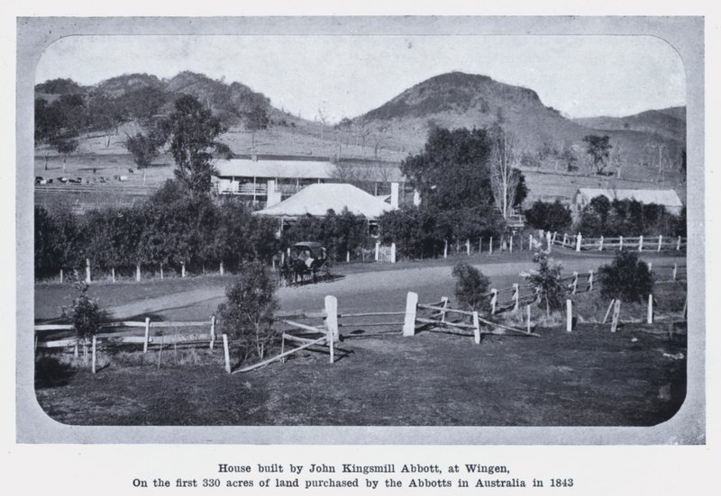 Hus bygget av John Kingsmill Abbott, i Wingen, på de første 330 dekar med land kjøpt av Abbotts i Australia i 1843 (s/hv-bilde) av Photographer Australian