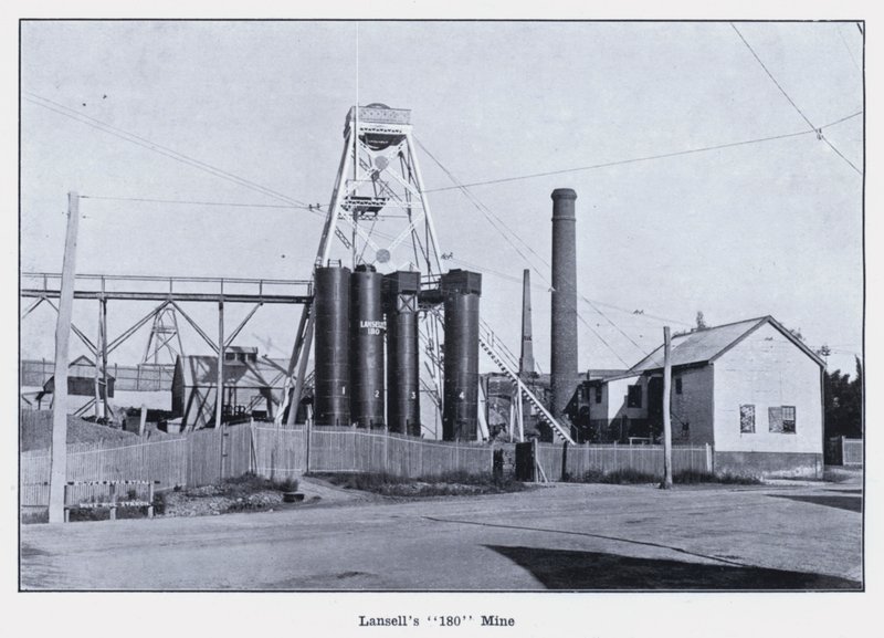 Lansells "180"-gruve (s/hvitt-bilde) av Photographer Australian