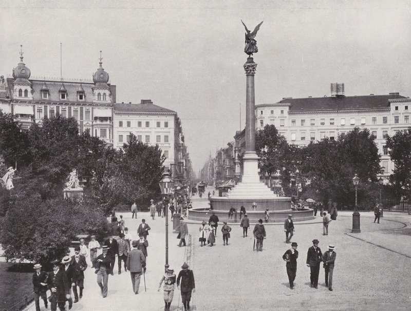 Belle-Alliance-Platz og Friedrich-Strasse (s/hvitt-bilde) av Photographer German