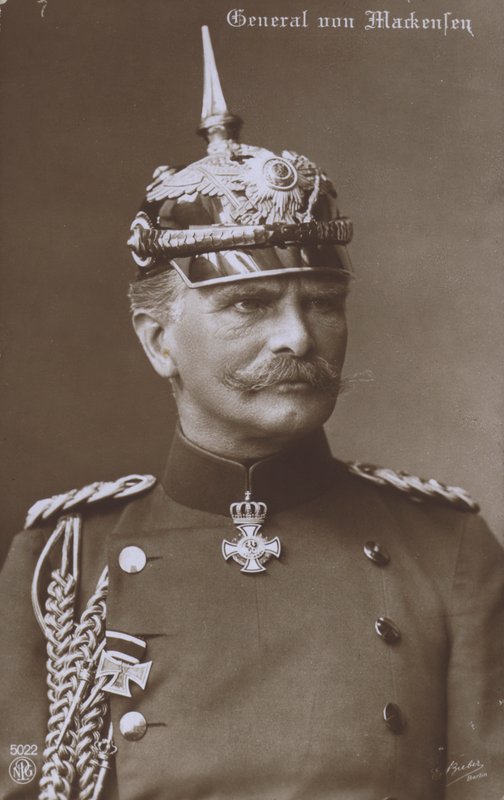 Feltmarskalk August von Mackensen, tysk militærsjef for første verdenskrig (s/hvitt foto) av Photographer German