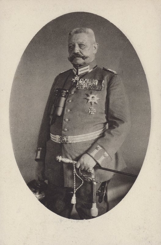 Feltmarskalk Paul von Hindenburg, sjef for den tyske hæren i første verdenskrig (s/hvitt foto) av Photographer German