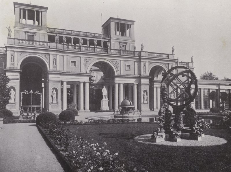 Potsdam, Sanssouci, Orangery (s/hvitt bilde) av Photographer German