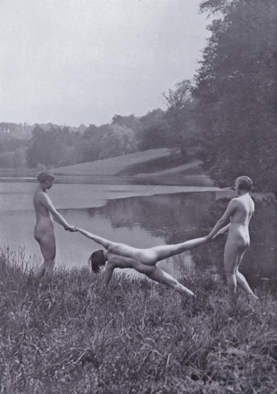 The Body Beautiful, Physical Culture for Women (s/hv-bilde) av Photographer German