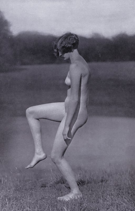 The Body Beautiful, Physical Culture for Women (s/hv-bilde) av Photographer German