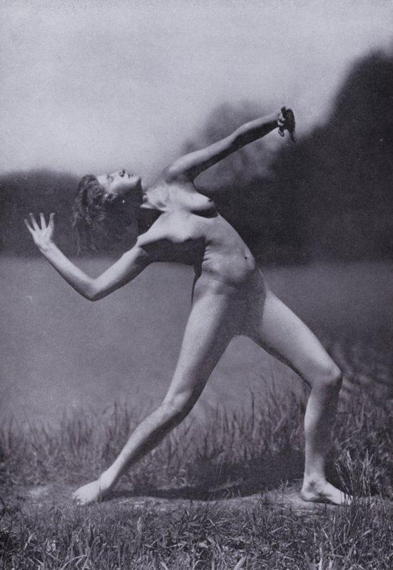 The Body Beautiful, Physical Culture for Women (s/hv-bilde) av Photographer German